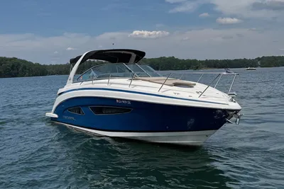 Regal 32 Express