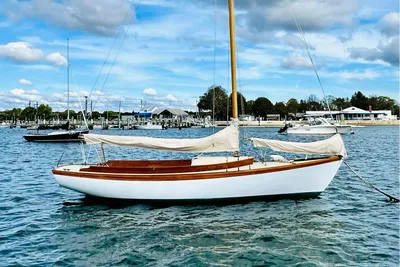 Custom Herreshoff Style Daysailer