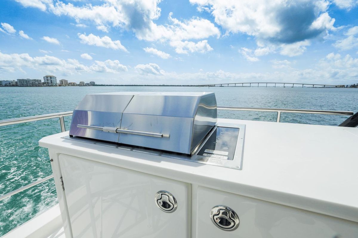 2023 Aquila 54 