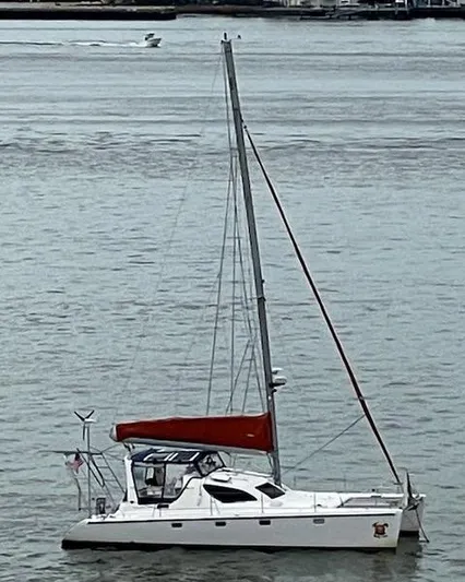 Hazey Daze Yacht Photos Pics 