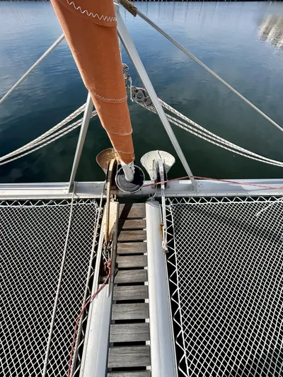 Hazey Daze Yacht Photos Pics 