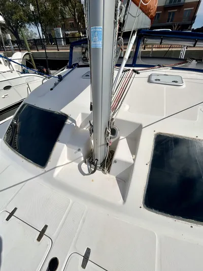 Hazey Daze Yacht Photos Pics 