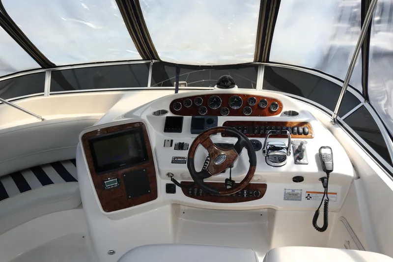 Mary K Yacht Photos Pics 43 Meridian Sedan 411 - Cockput