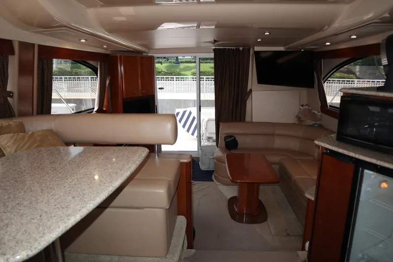 Mary K Yacht Photos Pics 43 Meridian Sedan 411