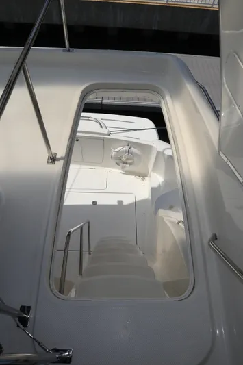 Mary K Yacht Photos Pics 43 Meridian Sedan 411 - Stairs