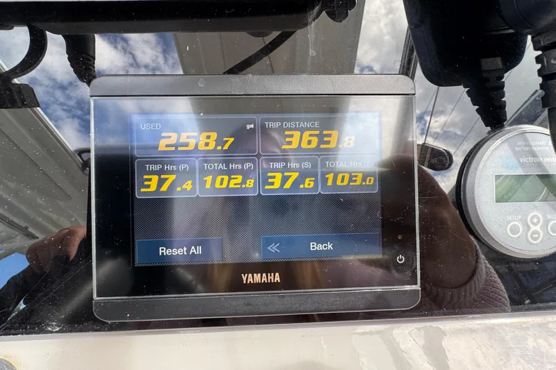  Yacht Photos Pics Yamaha display showing fuel usage and trip data on Jeanneau Leader 9.0 WA, 2021 model.