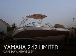 2010 Yamaha Boats 242 Limited