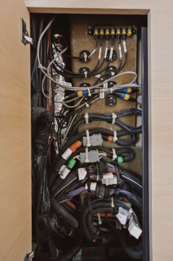 Cruisin Cajun Yacht Photos Pics 