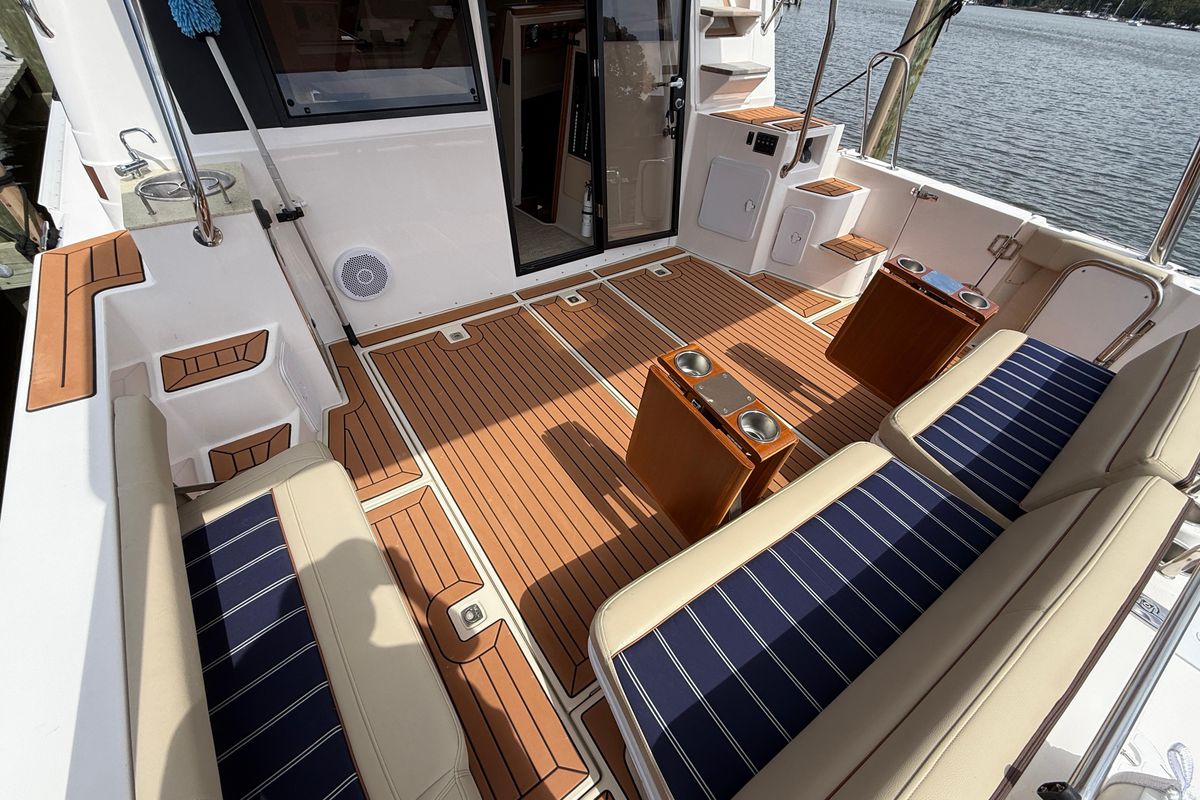 2021 Ranger Tugs 46 