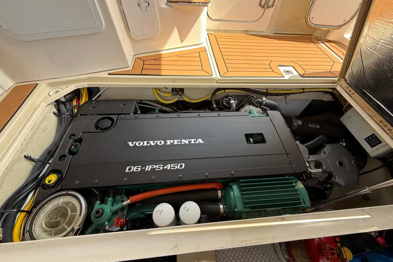  Yacht Photos Pics 2021 Ranger Tugs R-41CB engine compartment with Volvo Penta D6-IPS450 engine.