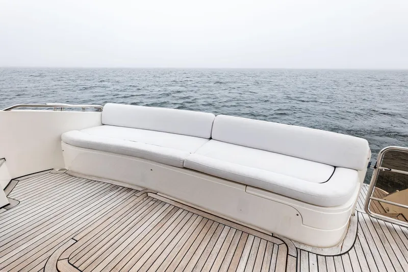 Adios IV Yacht Photos Pics 2009 Princess 54 Flybridge- ADIOS IV- Aft Deck