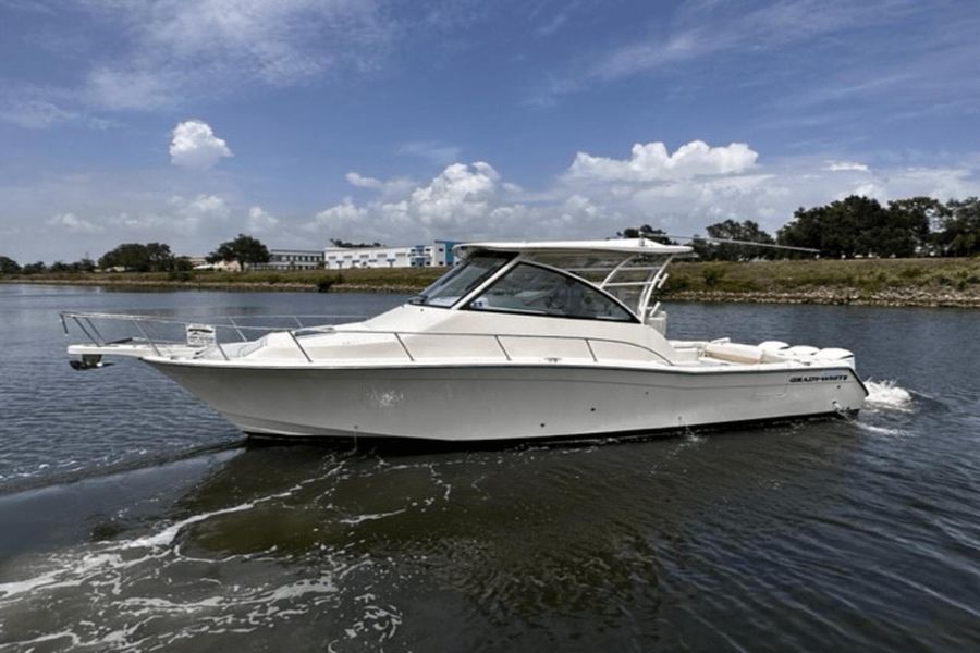 2019 Grady-White Express 370