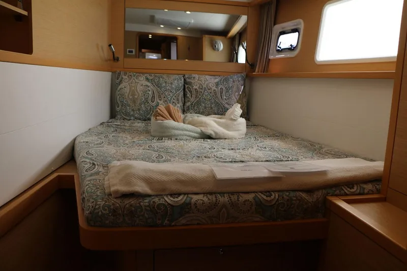 Rum Away Yacht Photos Pics 