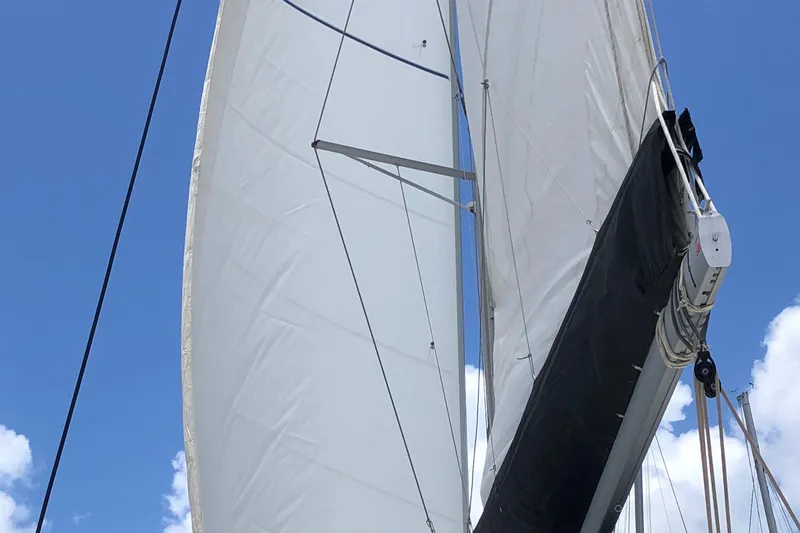 Rum Away Yacht Photos Pics 