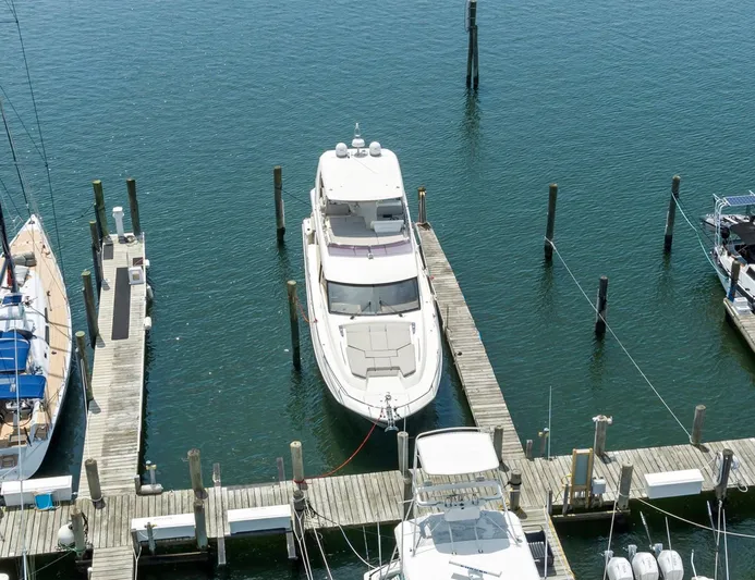 Lions Pride Yacht Photos Pics 