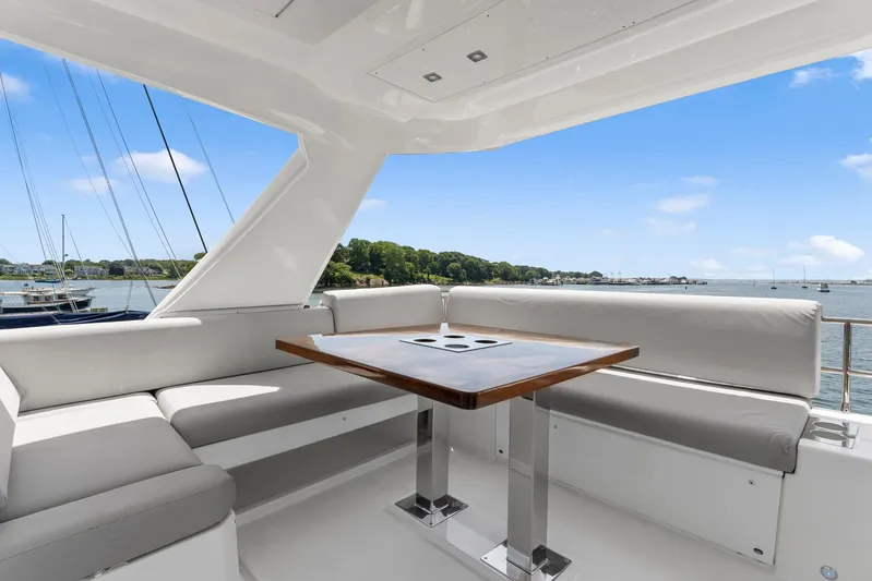 Lions Pride Yacht Photos Pics 