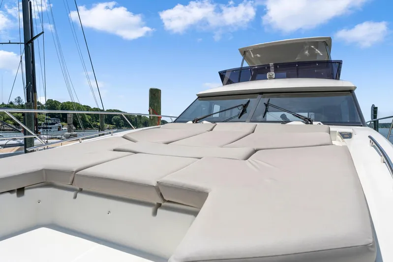 Lions Pride Yacht Photos Pics 