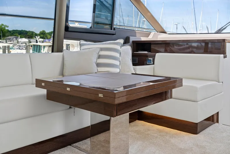 Lions Pride Yacht Photos Pics 