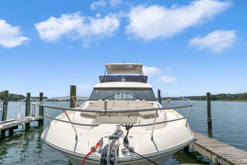 Lions Pride Yacht Photos Pics 