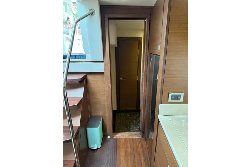  Yacht Photos Pics Interior of 2014 Sea Ray 470 Sundancer yacht with wooden finishes and modern design.