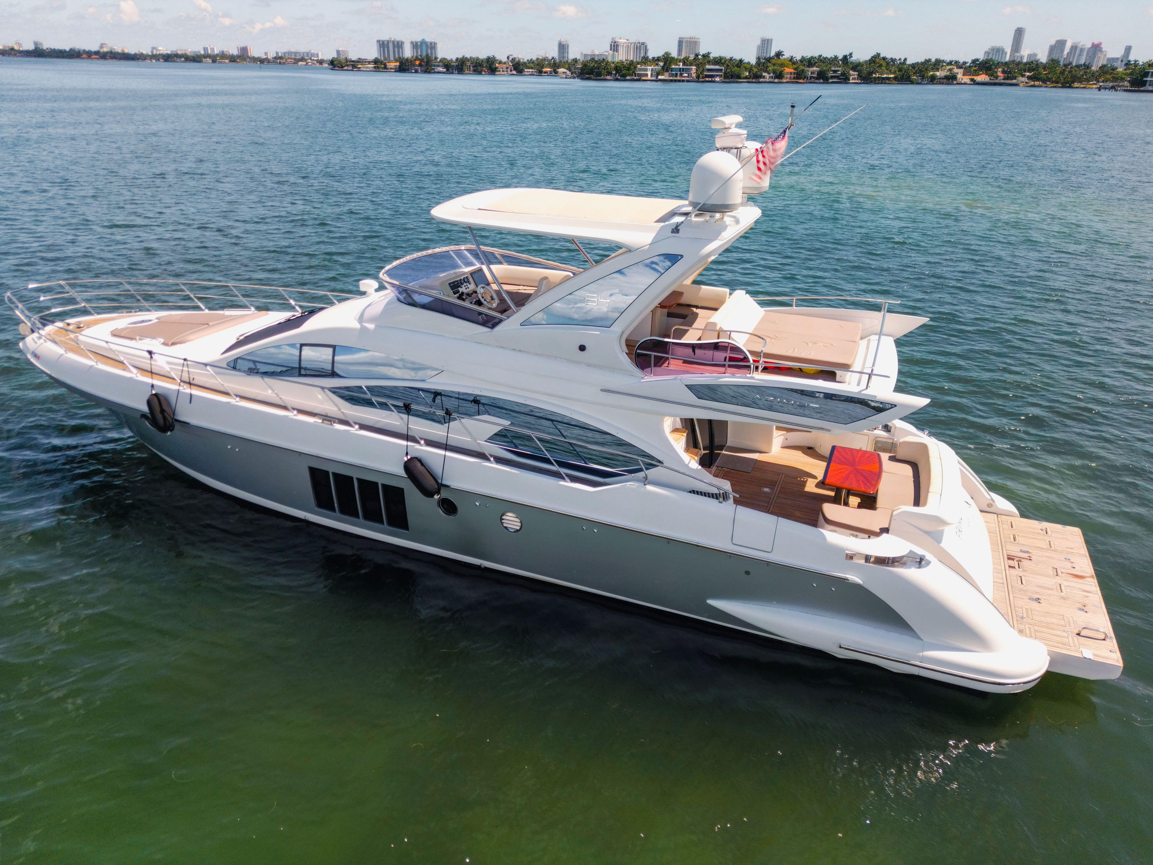 Yacht
