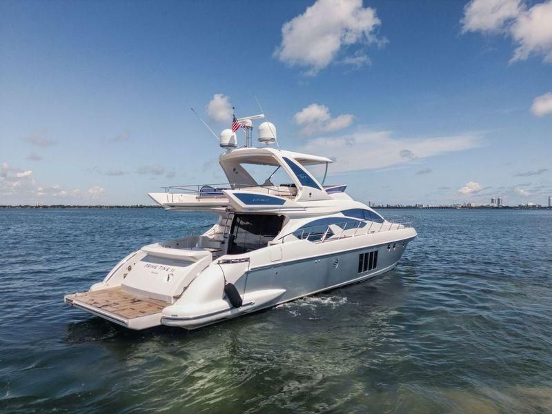 2016 Azimut 64 