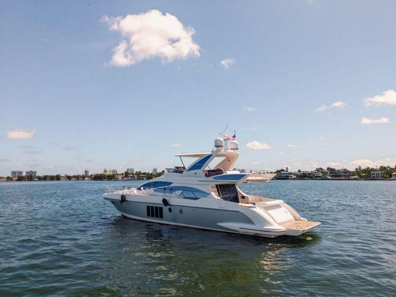 2016 Azimut 64 
