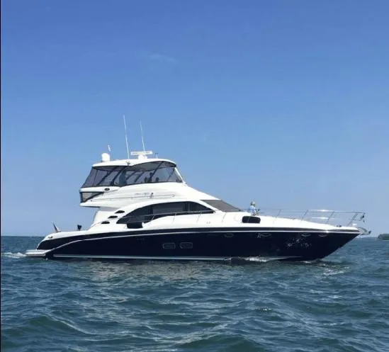 Essential Yacht Photos Pics 