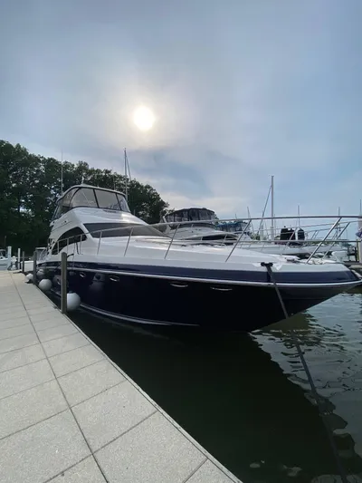Essential Yacht Photos Pics 