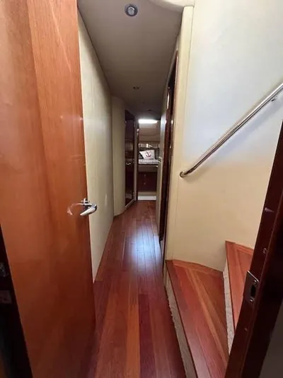 Essential Yacht Photos Pics Companionway looking forward.jpg