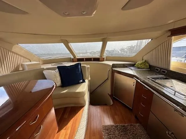 Essential Yacht Photos Pics 