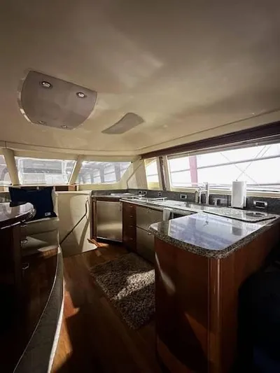 Essential Yacht Photos Pics 