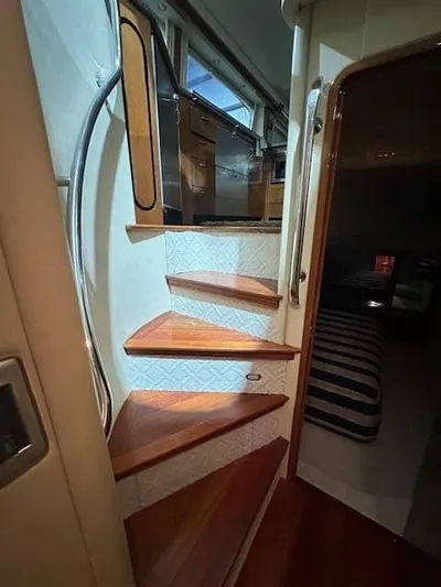 Essential Yacht Photos Pics 