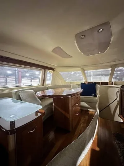 Essential Yacht Photos Pics 