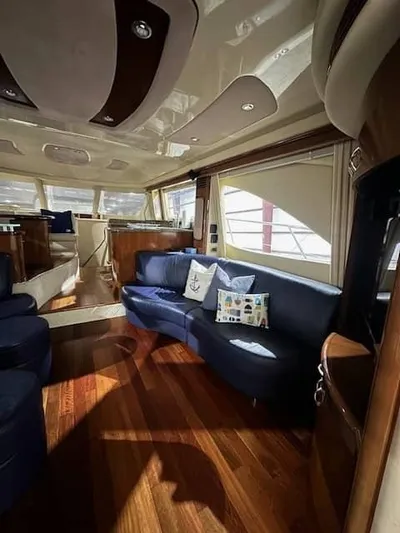 Essential Yacht Photos Pics 