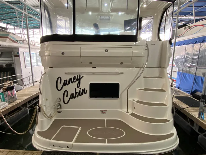 Caney Cabin Yacht Photos Pics 
