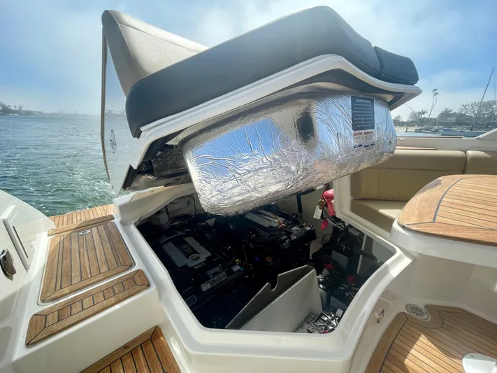 Honey Yacht Photos Pics 