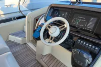 Invictus Yacht GT370 à vendre