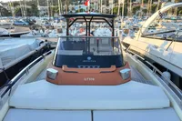Invictus Yacht GT370 à vendre