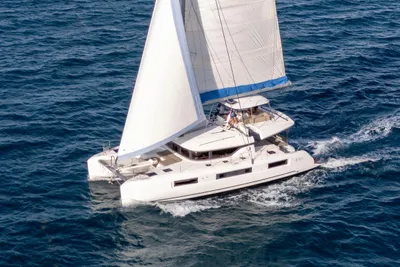 Lagoon 51
