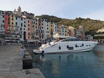 Princess V62