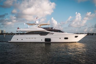 Yacht