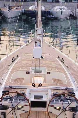 Yacht