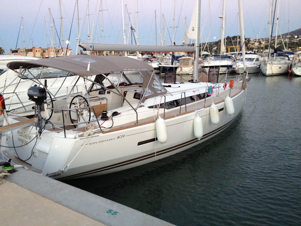 2014 Jeanneau Sun Odyssey 409