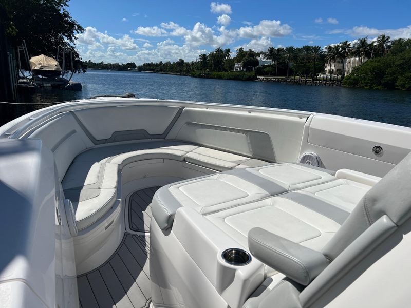 2018 Intrepid 407 Panacea