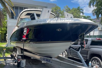 Sea Ray 350 SLX