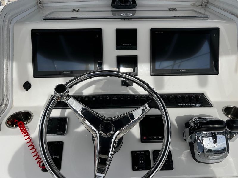 2016 Albury Brothers 27 Center Console