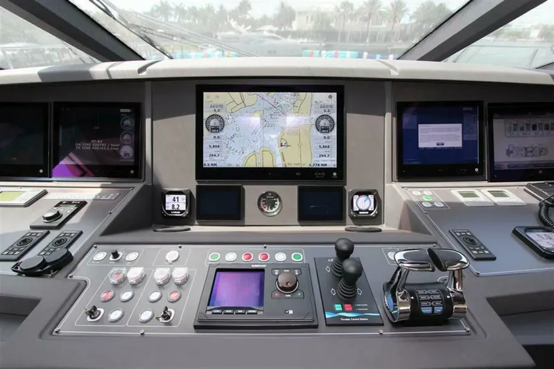 Chitochi Yacht Photos Pics CHITOCHI 108'  32m Custom Line-Helm