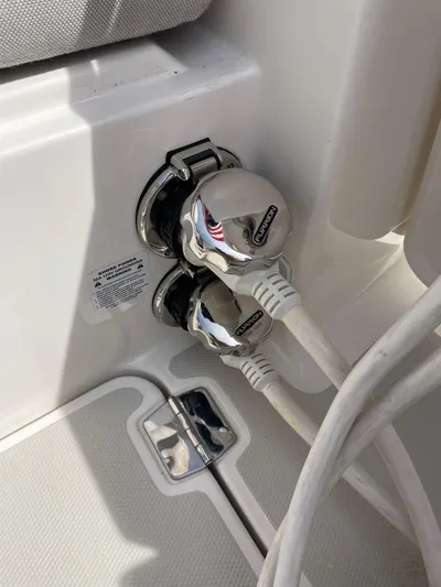 Belle In Hand Yacht Photos Pics 