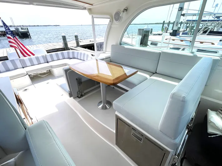 Belle In Hand Yacht Photos Pics 